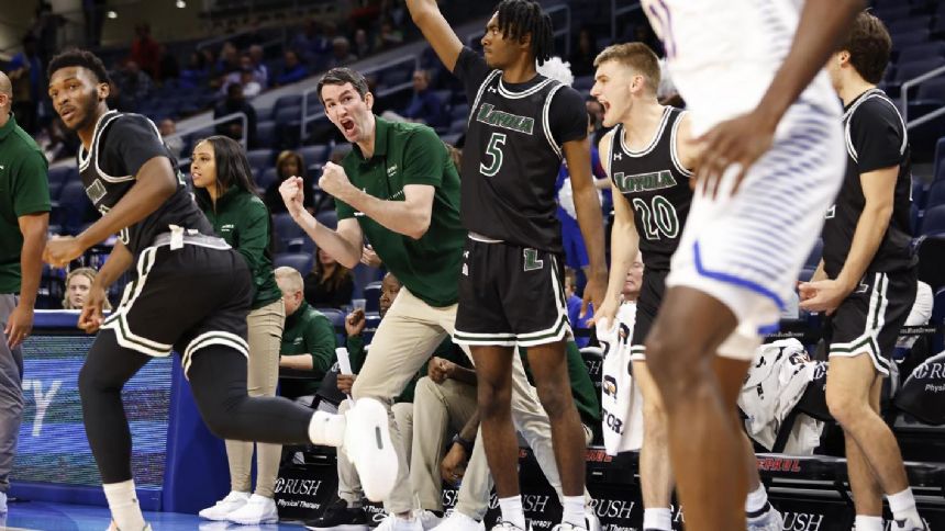 Holy Cross vs. Loyola Maryland Betting Odds, Free Picks, and Predictions - 7:00 PM ET (Tue, Feb 28, 2023)