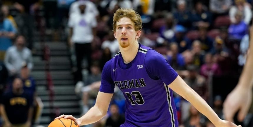 Western Carolina vs Furman Betting Odds, Free Picks, and Predictions (3/5/2023)