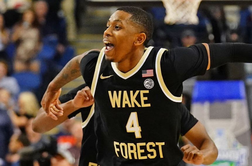 Miami vs Wake Forest Betting Odds, Free Picks, and Predictions (1/6/2024)