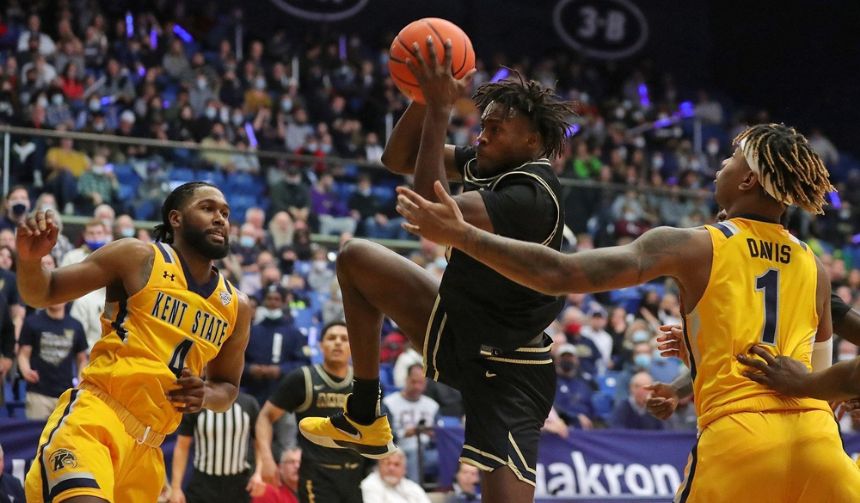 Northern Illinois vs. Akron Betting Odds, Free Picks, and Predictions - 6:00 PM ET (Sat, Mar 2, 2024)