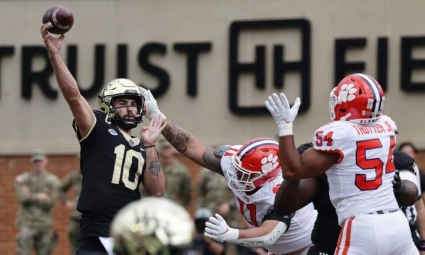 Army vs Wake Forest Betting Odds, Free Picks, and Predictions (10/8/2022)