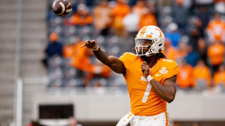 Tennessee vs Florida Prediction, Odds & Best Prop Bets - NCAAF, Week 3