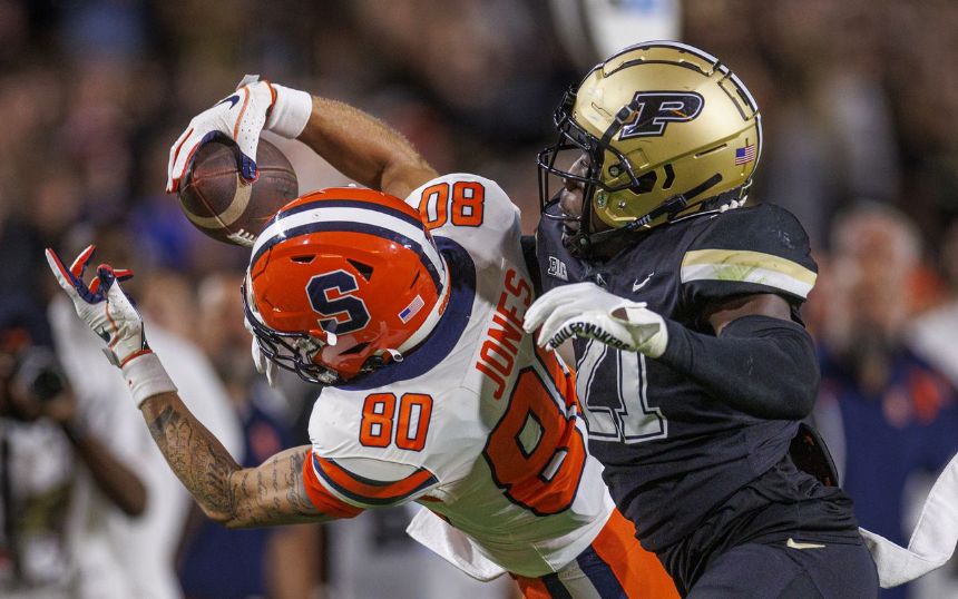 Syracuse stays unbeaten in 29-16 win over Army