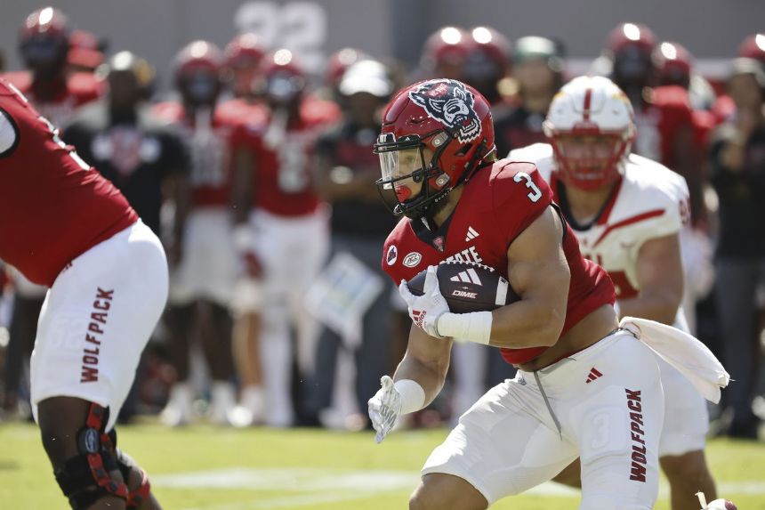 Louisville vs. NC State Prediction, CFB Picks & Odds: Sat, 9/30 on