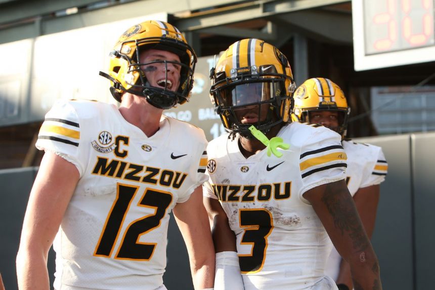 College Football Odds Week 6: LSU vs Missouri Lines, Spreads, Betting Trends