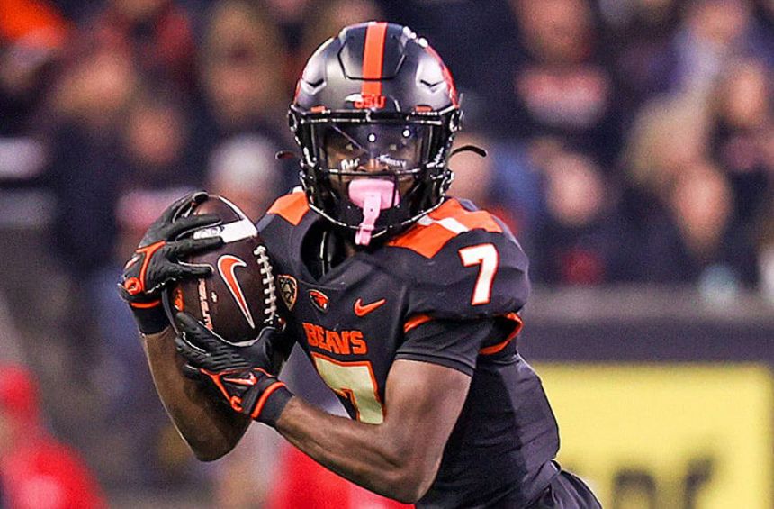 Oregon vs Oregon State Betting Odds, Free Picks, and Predictions (9/14/2024)