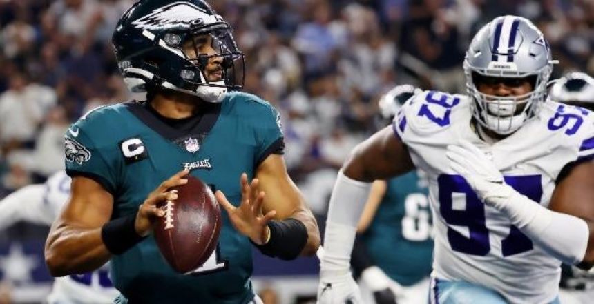 Dallas Cowboys vs. Philadelphia Eagles Preview (10/16/2022): Betting Odds,  Prediction, Depth Chart