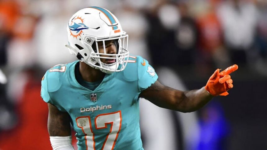 Dolphins vs Bears Betting Odds, Free Picks, and Predictions (11/6/2022)