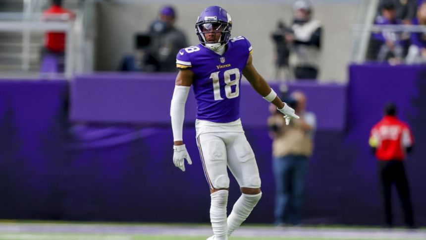 Vikings vs Commanders Betting Odds, Free Picks, and Predictions (11/6/2022)