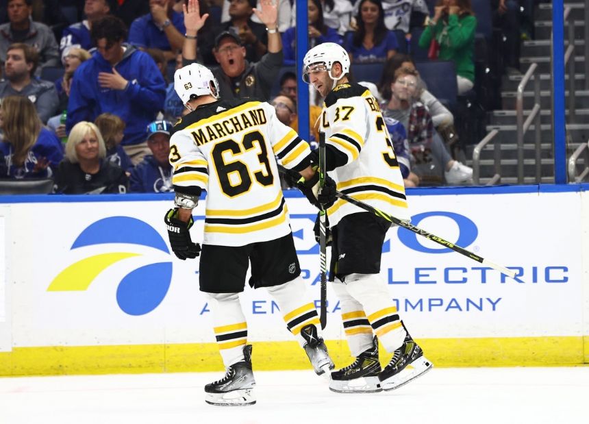 Hurricanes vs Bruins Betting Odds, Free Picks, and Predictions (11/25/2022)