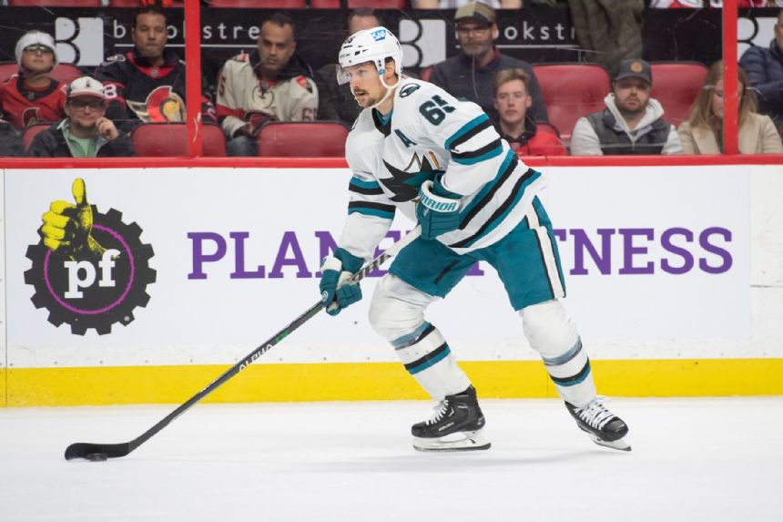 Coyotes vs Sharks Betting Odds, Free Picks, and Predictions (12/13/2022)