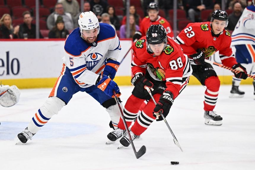 Rangers vs Blackhawks Betting Odds, Free Picks, and Predictions (12/18/2022)