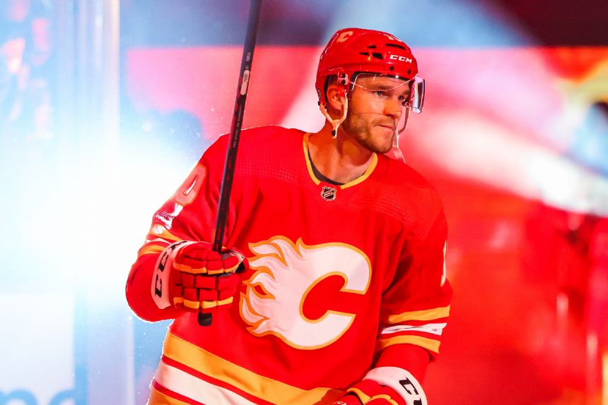 Oilers vs Flames Betting Odds, Free Picks, and Predictions (12/27/2022)