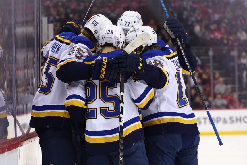 Blues vs Canadiens Betting Odds, Free Picks, and Predictions (1/7/2023)