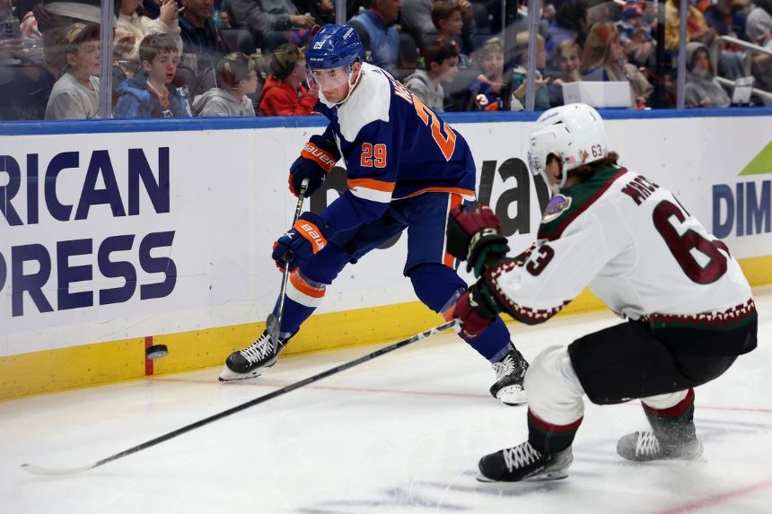 Stars vs Islanders Betting Odds, Free Picks, and Predictions (1/10/2023)