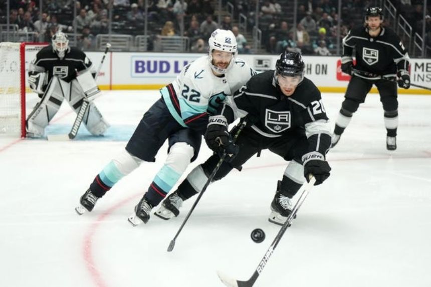 Sharks vs Kings Betting Odds, Free Picks, and Predictions (1/11/2023)