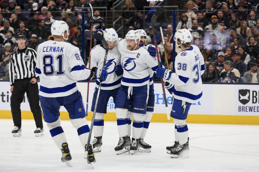 Lightning vs Penguins Betting Odds, Free Picks, and Predictions (2/26/2023)