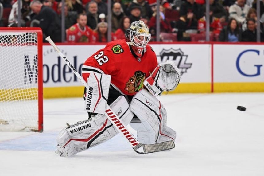 Blackhawks vs Coyotes Betting Odds, Free Picks, and Predictions (2/28/2023)