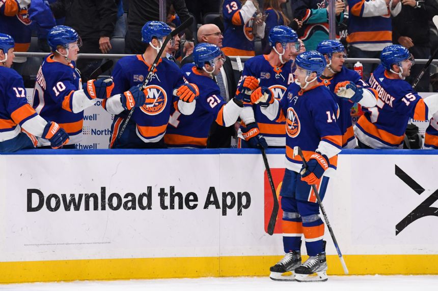 Islanders vs Capitals Betting Odds, Free Picks, and Predictions (4/10/2023)