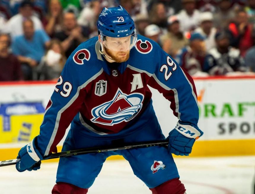 Avalanche vs. Jets: Betting Trends, Odds, Advanced Stats