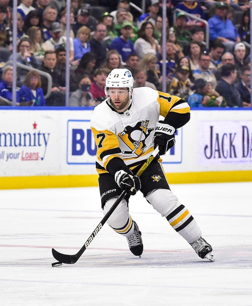 Blackhawks vs Penguins Betting Odds, Free Picks, and Predictions (10/10/2023)