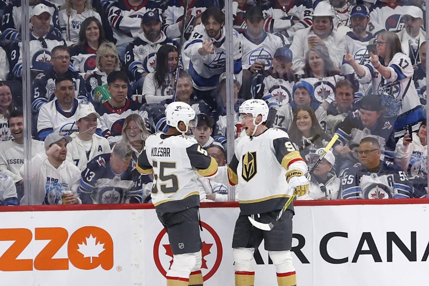 Golden Knights vs Jets Betting Odds, Free Picks, and Predictions (10/19/2023)