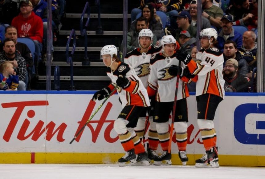 Ducks vs Coyotes Betting Odds, Free Picks, and Predictions (10/21/2023)