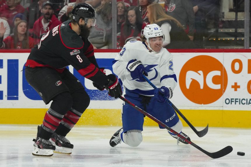 Hurricanes vs Lightning Betting Odds, Free Picks, and Predictions (10/24/2023)