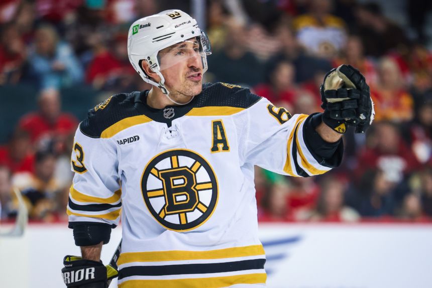 Red Wings vs Bruins Betting Odds, Free Picks, and Predictions (10/28/2023)