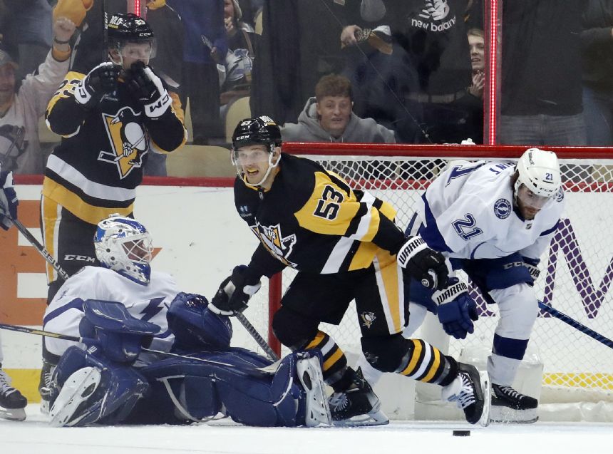 Penguins vs Lightning Betting Odds, Free Picks, and Predictions (11/30/2023)