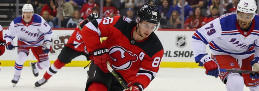 Devils vs Kraken Betting Odds, Free Picks, and Predictions (12/7/2023)