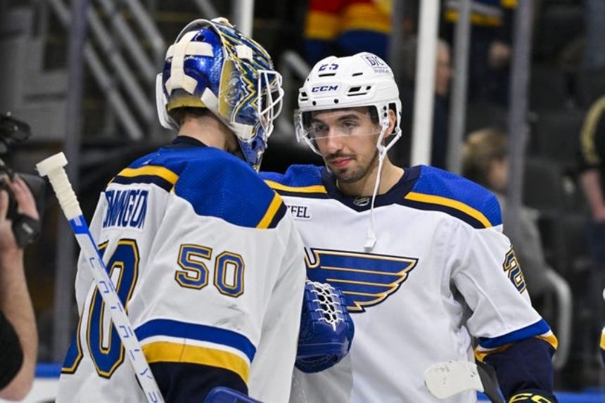 Blues vs Blackhawks Betting Odds, Free Picks, and Predictions (12/9/2023)