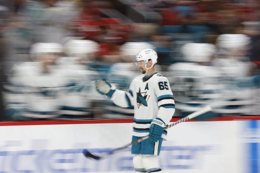 Sharks vs Golden Knights Betting Odds, Free Picks, and Predictions (12/10/2023)