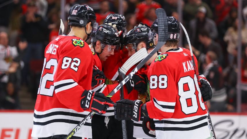 Canucks vs Blackhawks Betting Odds, Free Picks, and Predictions (12/17/2023)