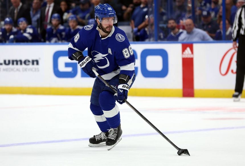 Golden Knights vs Lightning Betting Odds, Free Picks, and Predictions (12/21/2023)