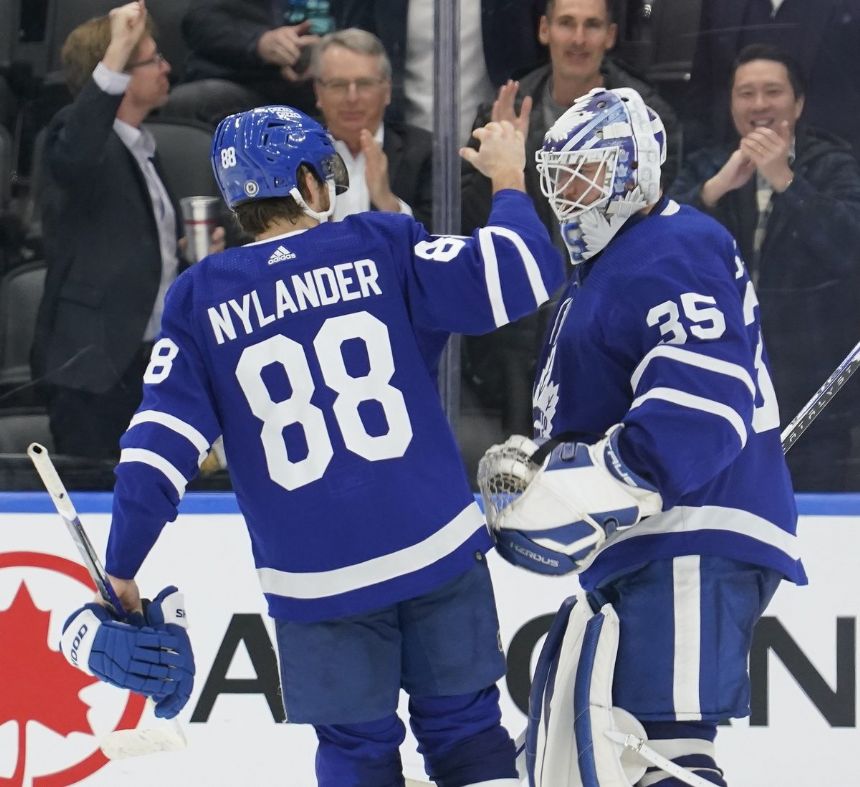 Flyers vs Maple Leafs Betting Odds, Free Picks, and Predictions (2/15/2024)