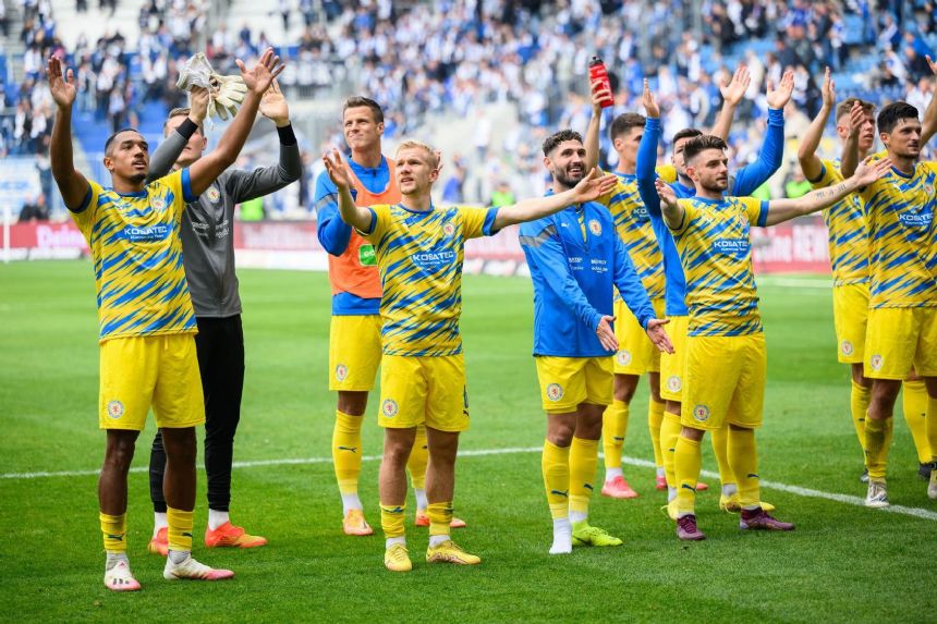 SC Paderborn 07 vs. Eintracht Braunschweig Betting Odds, Free Picks, and Predictions - 7:00 AM ET (Sat, Oct 22, 2022)